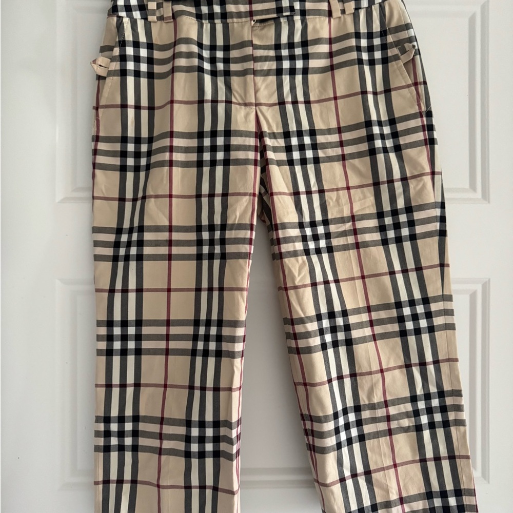 Burberry Beige Checkered Women Shorts Bermudas